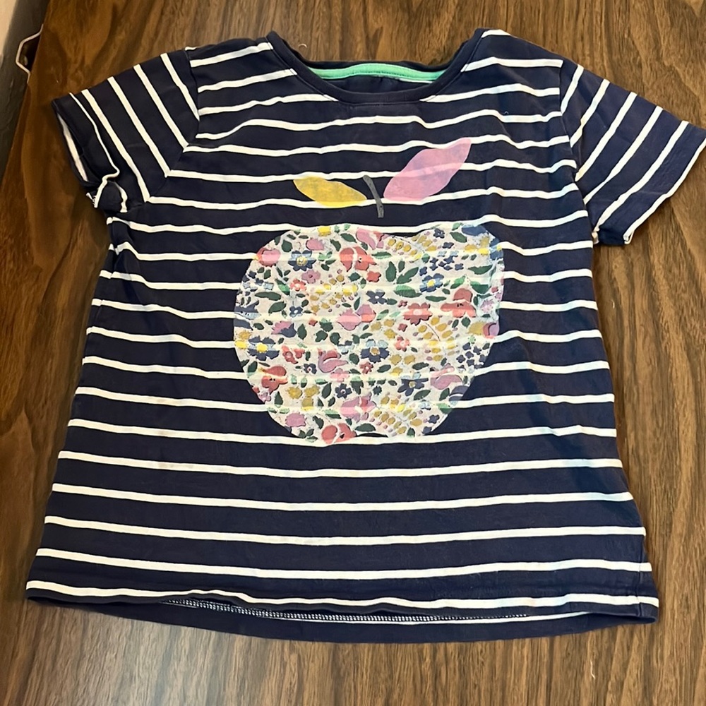 Mini Boden t shirt